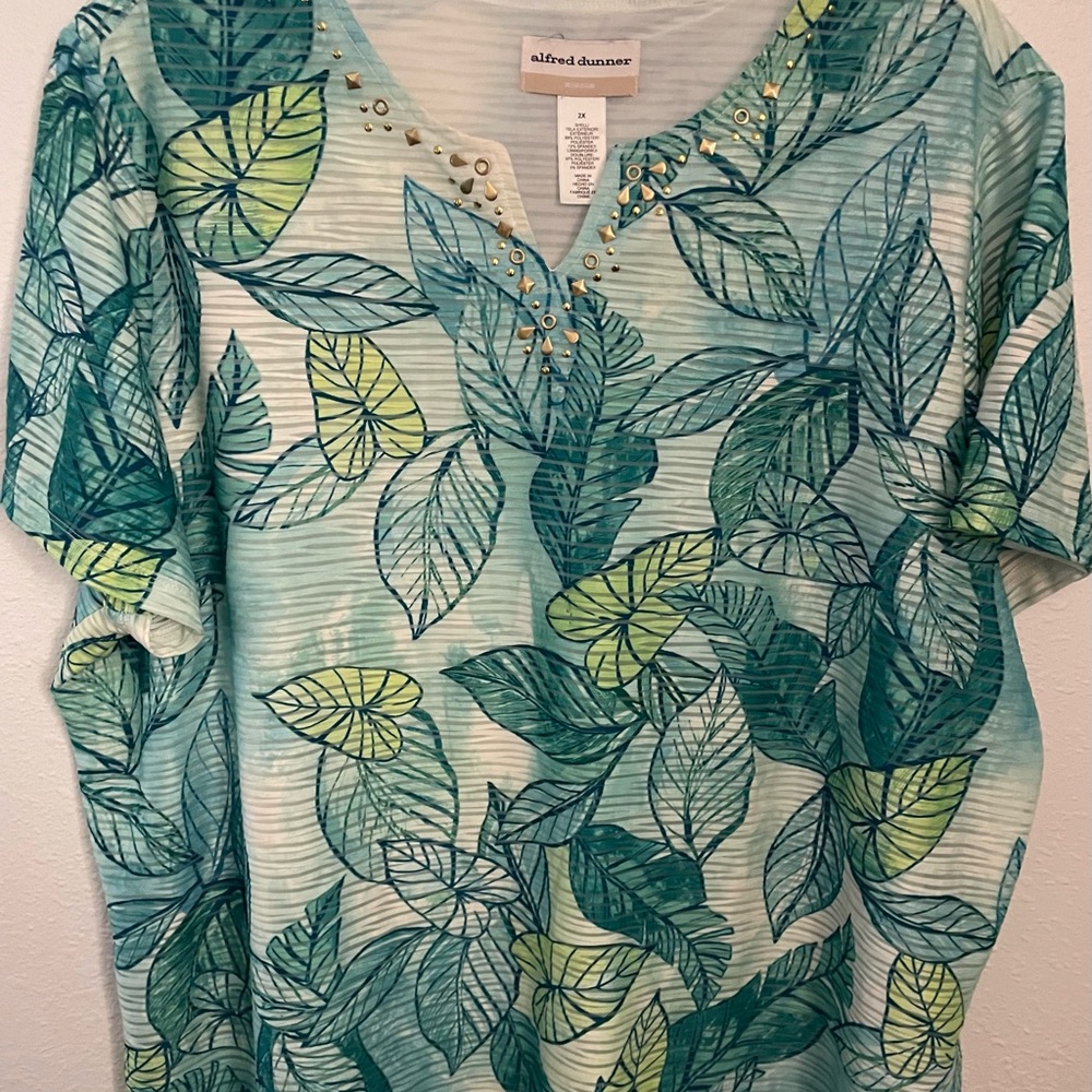 Alfred Dunner Plus Size Teal and Lime Leaf Print Short Sleeve Top